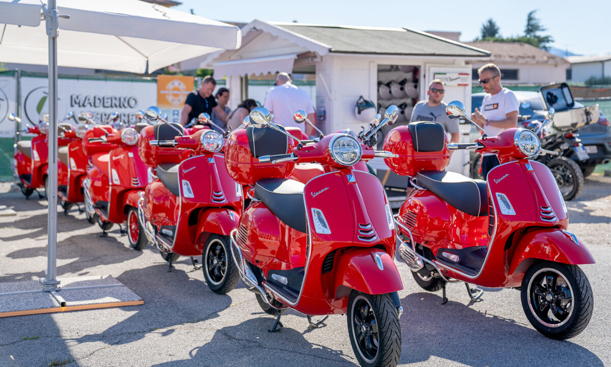 Vespa Mieten Am Gardasee