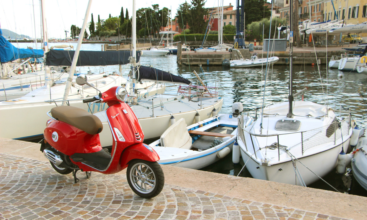 Vespa Mieten Am Gardasee